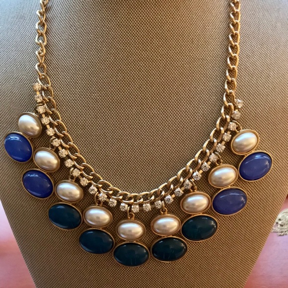 Statement Necklace ✨ - Picture 2 of 2